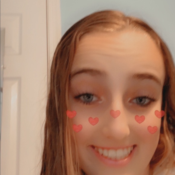 Meet your Posher, Mackenzie - Picture 2 of 2